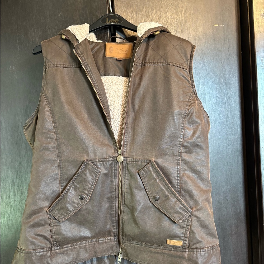 XL Outback trading waterproof Leather Hooded Vest in Brown with Sherpa Lining,